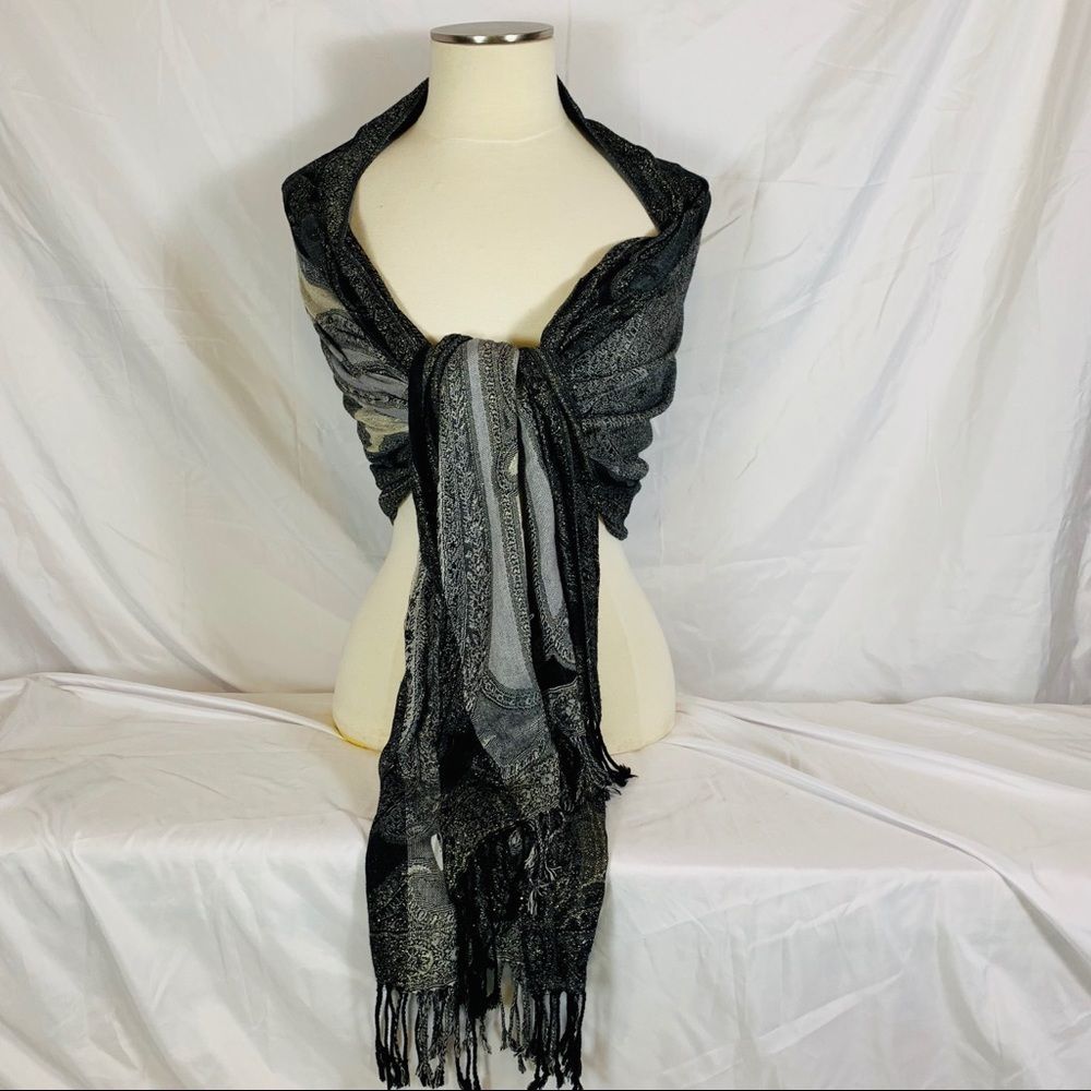 Kasper Pashmina Shawl with gold Long strands of - Picture 3 of 8